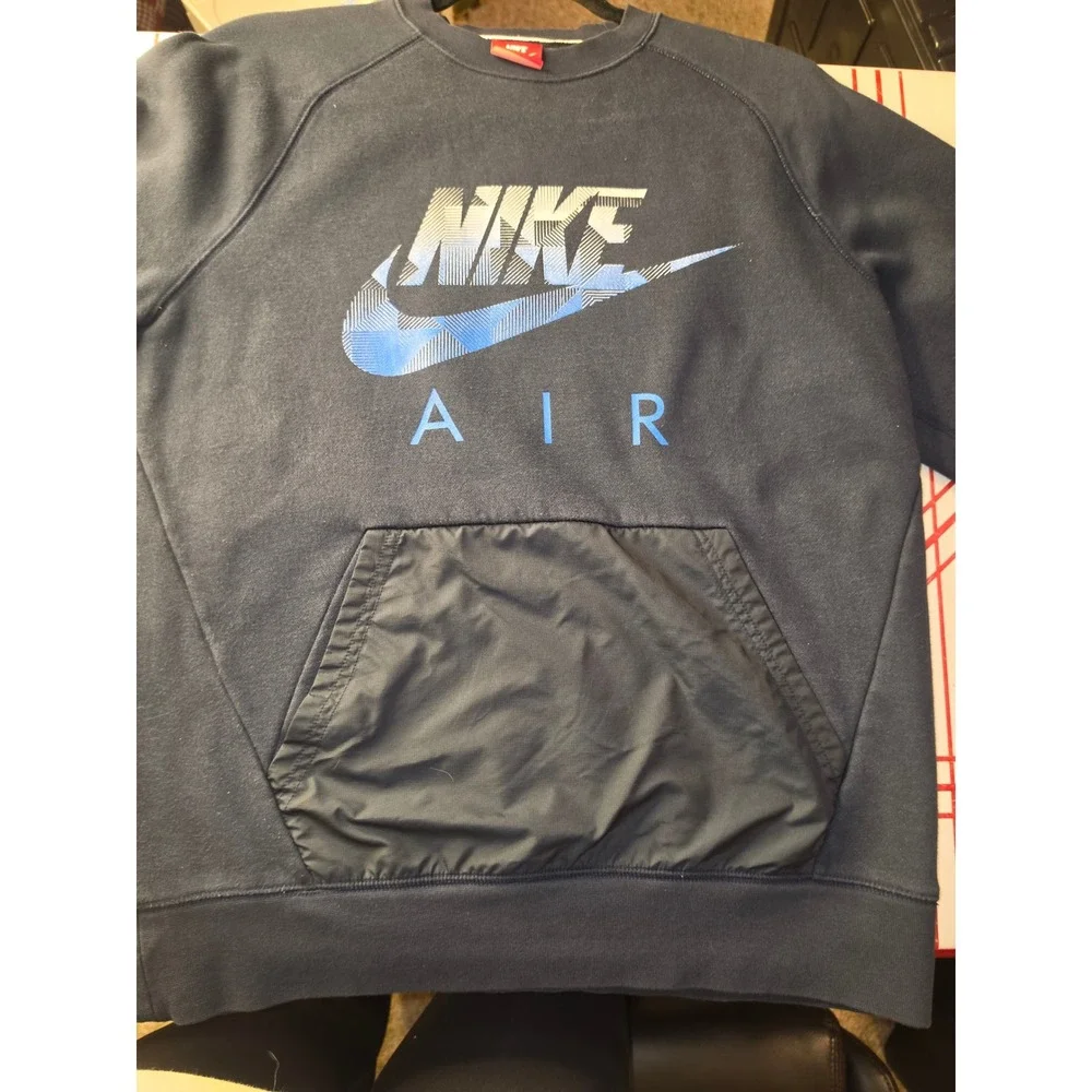 Nike Air Crewneck Sweatshirt Mens Medium Black Blue Graphic Pocket Pullover